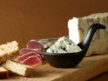 Medenjak, Gorgonzola & Sušeni svinjski file!